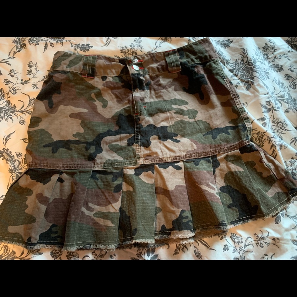 Skirt